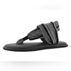 SANUK WOMEN'S YOGA SLING 2 SANDALS - BLACK/WHITE -size 7